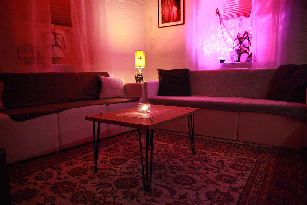 Blick in den Barbereich.